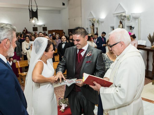 La boda de David y Gabi en Sevilla, Sevilla 38