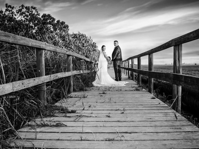 La boda de David y Gabi en Sevilla, Sevilla 46