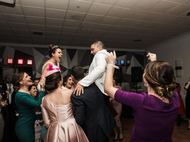 La boda de David y Gabi en Sevilla, Sevilla 56