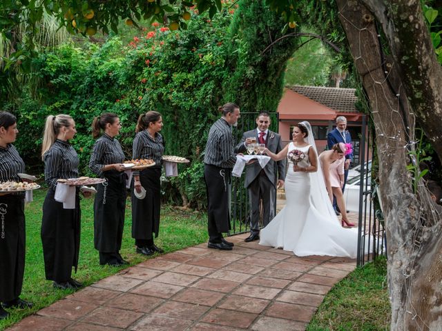 La boda de David y Gabi en Sevilla, Sevilla 62