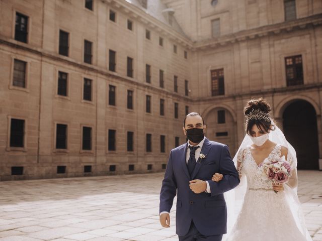 La boda de Miguel y Estefania en Hoyo De Manzanares, Madrid 45