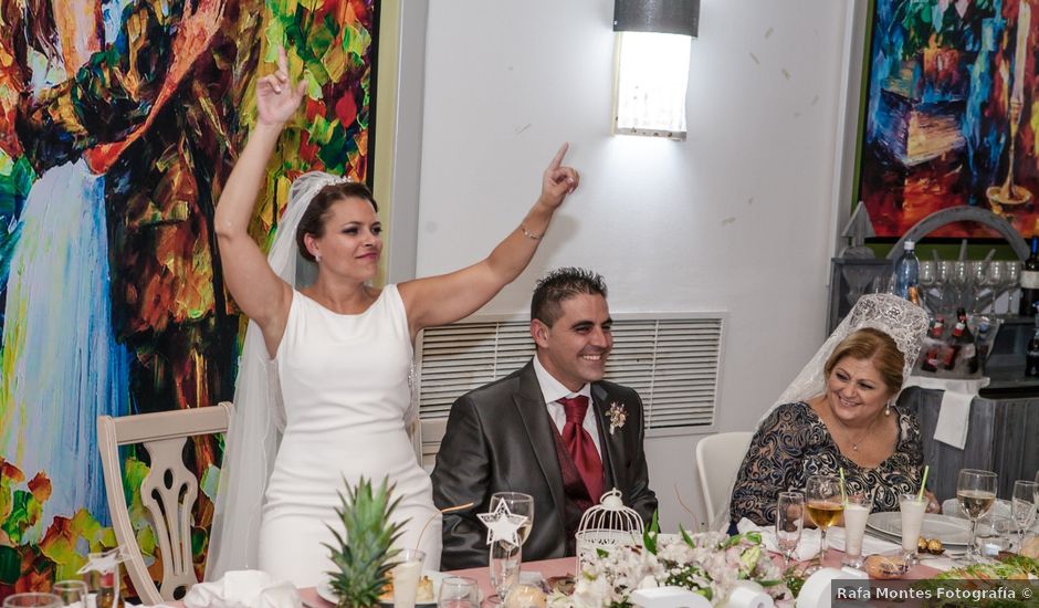 La boda de David y Gabi en Sevilla, Sevilla