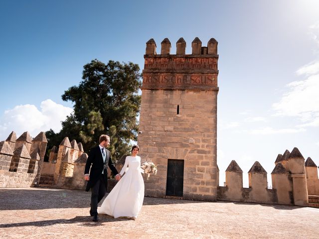 La boda de Carlos y Miriam en El Puerto De Santa Maria, Cádiz 21