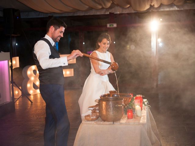 La boda de Carlos y Fatima en Santiago De Compostela, A Coruña 9