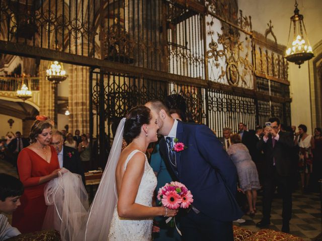 La boda de Fernando y Nadia en Cañamero, Cáceres 8