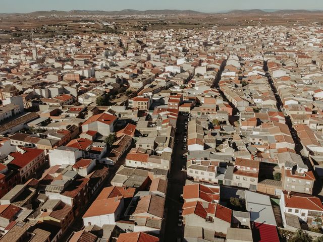 La boda de Sergio y Raquel en Villarrubia De Los Ojos, Ciudad Real 52