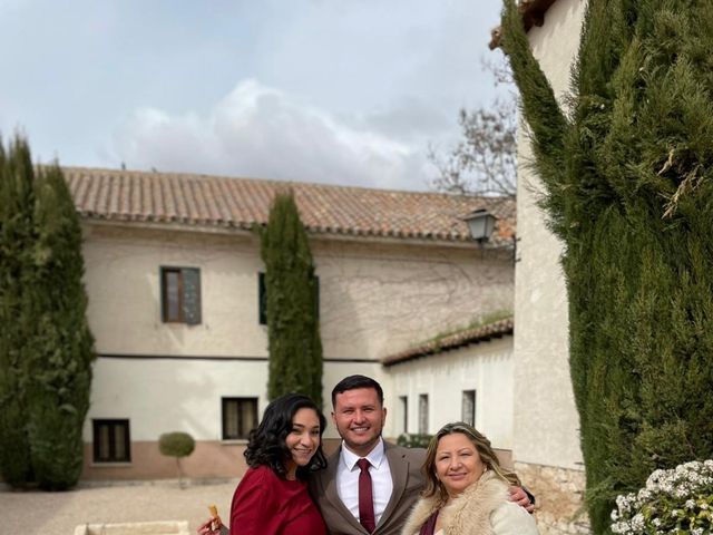 La boda de Amy  y Mauricio en Chinchon, Madrid 5