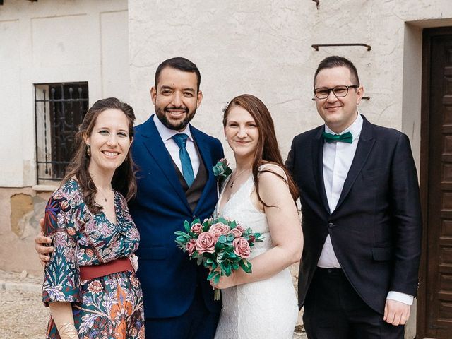 La boda de Amy  y Mauricio en Chinchon, Madrid 11