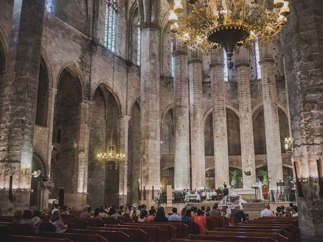 La boda de Pedro y Vanessa en Sant Vicenç De Montalt, Barcelona 46