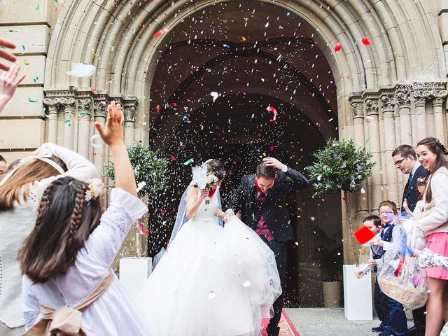 La boda de Santi y MºJose en Pamplona, Navarra 24