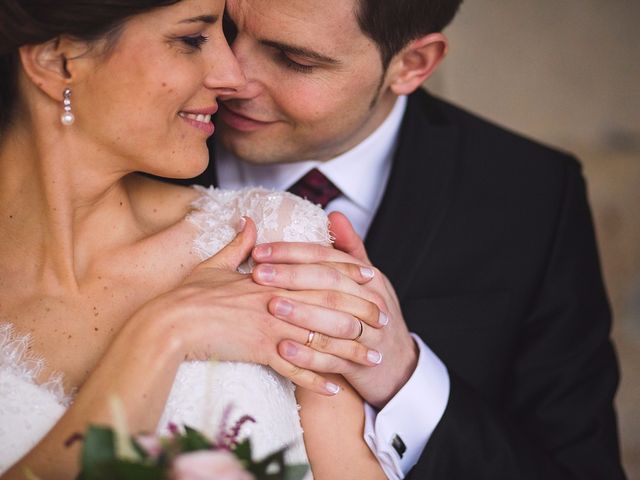 La boda de Santi y MºJose en Pamplona, Navarra 30