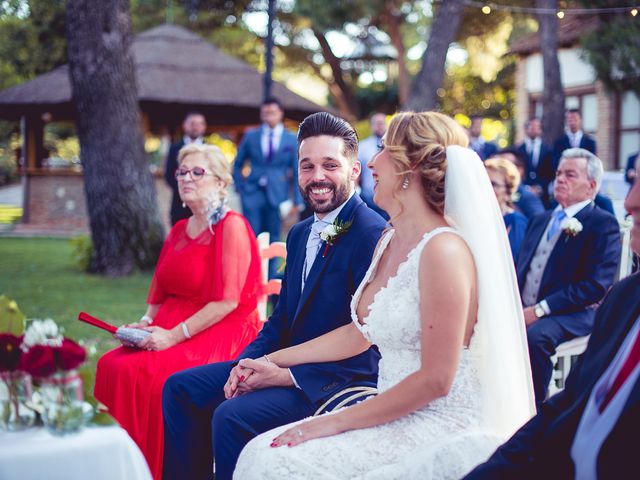 La boda de Rubén y Ana en Rivas-vaciamadrid, Madrid 33