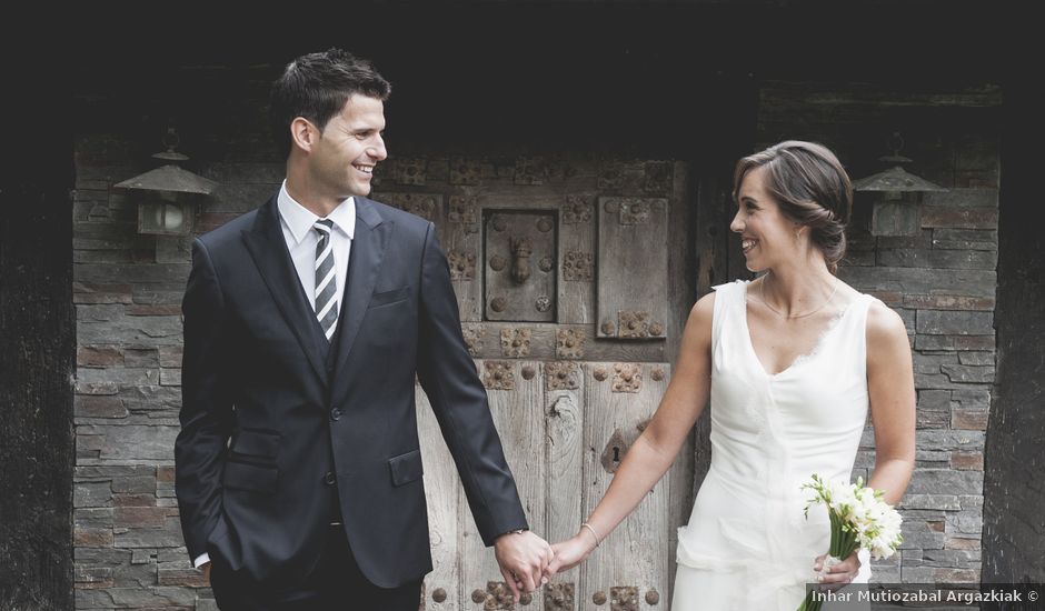 La boda de Iker y Aitziber en Zarautz, Guipúzcoa