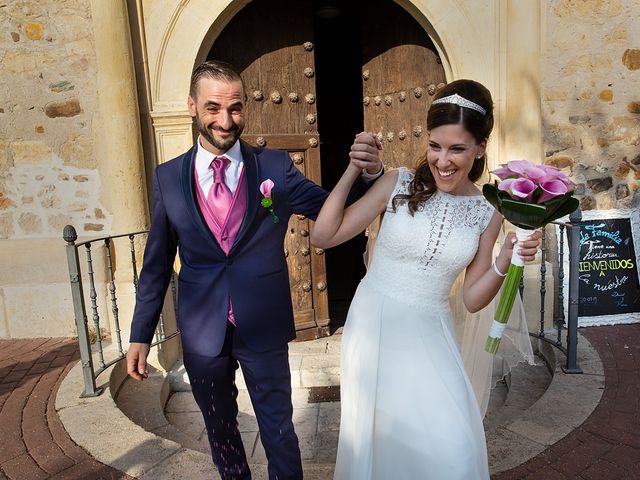 La boda de David y Rosa en Talamanca Del Jarama, Madrid 35