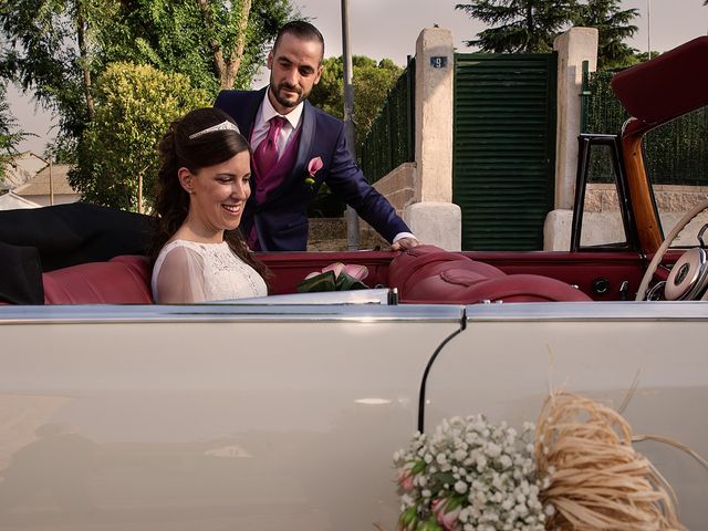 La boda de David y Rosa en Talamanca Del Jarama, Madrid 42