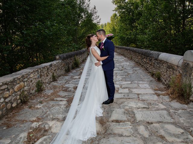 La boda de David y Rosa en Talamanca Del Jarama, Madrid 51