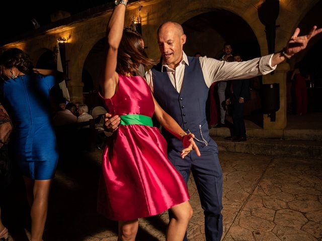 La boda de David y Rosa en Talamanca Del Jarama, Madrid 91