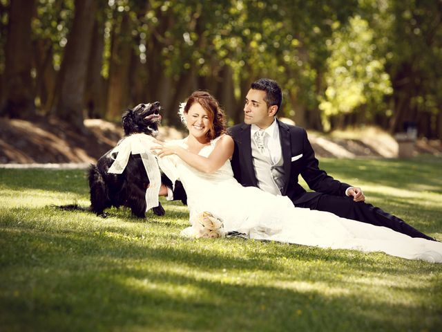 La boda de Luis Carlos y Jessica en Villamediana De Iregua, La Rioja 36