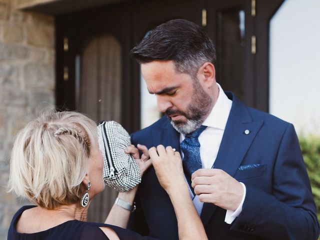 La boda de Mikel y María en Gorraiz, Navarra 43