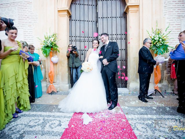 La boda de Víctor y Elena en Alhendin, Granada 25