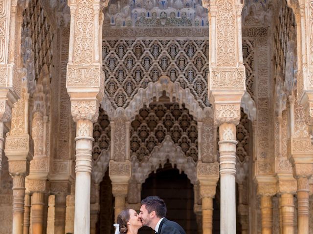 La boda de Víctor y Elena en Alhendin, Granada 74