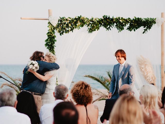 La boda de Juan Carlos y Clara en Malgrat De Mar, Barcelona 121