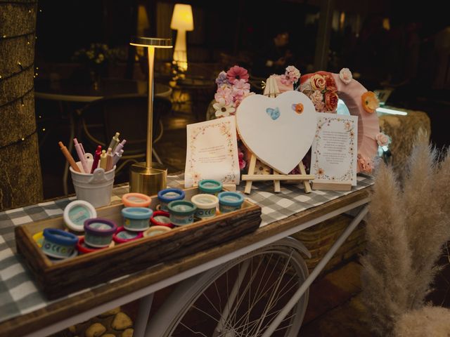 La boda de Dani y María en Saelices, Cuenca 37