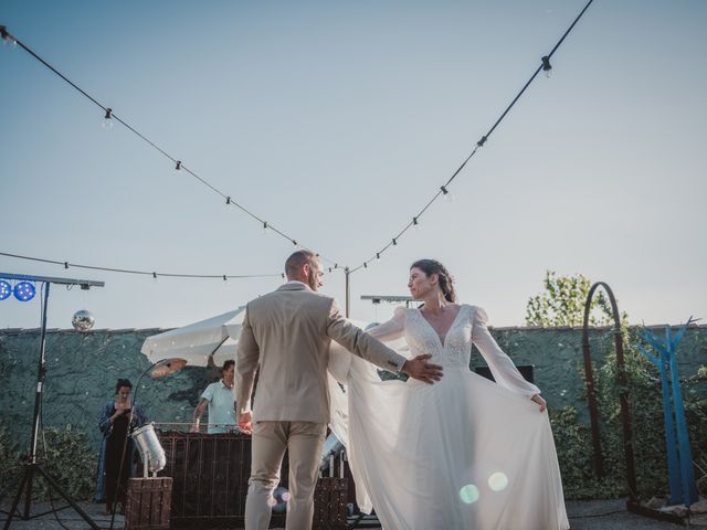 La boda de Alejandro y Rebeca en Villamondrin De Rueda, León 44