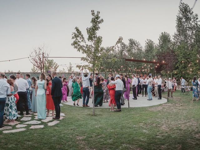 La boda de Alejandro y Rebeca en Villamondrin De Rueda, León 50