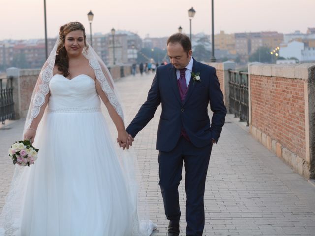 La boda de Paco y Elena en Badajoz, Badajoz 26