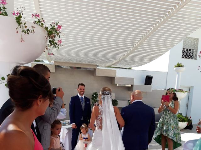 La boda de Miguel y Tamara  en Alhaurin De La Torre, Málaga 6