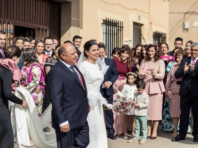 La boda de Sergio y Maria en Quintanar Del Rey, Cuenca 15