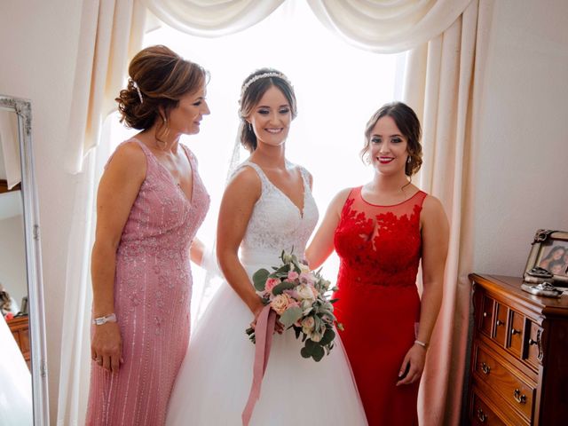 La boda de Rubén y Sandra en L&apos; Alfàs Del Pi, Alicante 19