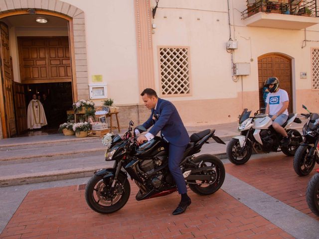 La boda de Rubén y Sandra en L&apos; Alfàs Del Pi, Alicante 22