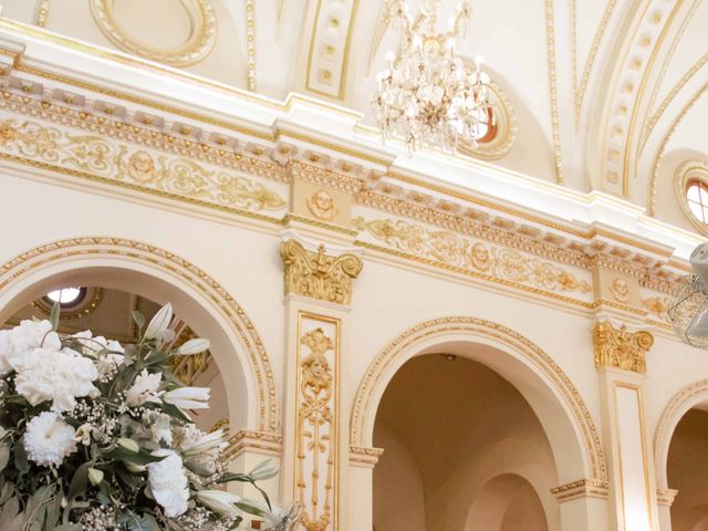 La boda de Rubén y Sandra en L&apos; Alfàs Del Pi, Alicante 40