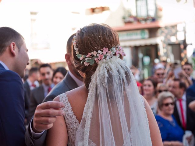 La boda de Rubén y Sandra en L&apos; Alfàs Del Pi, Alicante 52