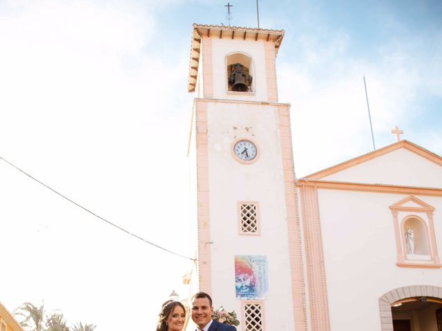 La boda de Rubén y Sandra en L&apos; Alfàs Del Pi, Alicante 54