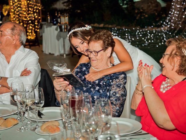 La boda de Rubén y Sandra en L&apos; Alfàs Del Pi, Alicante 67