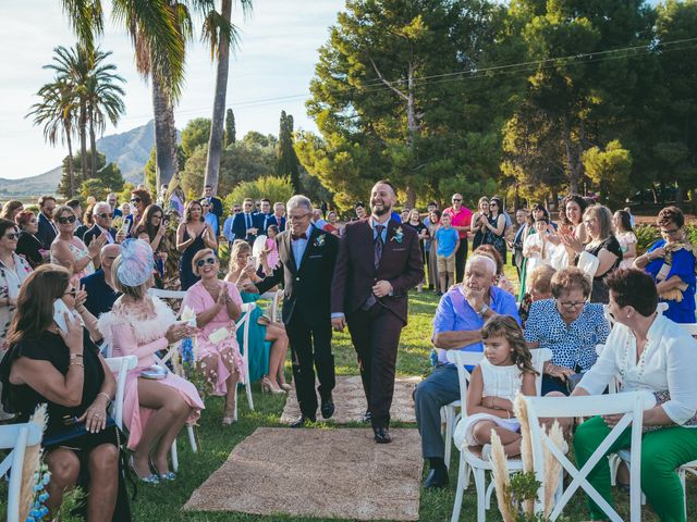La boda de Cristian y Cinthia en Novelda, Alicante 37
