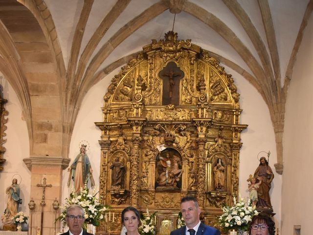 La boda de Sergio y Melanie en Puente Viesgo, Cantabria 14