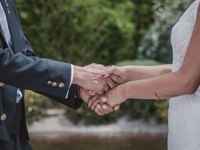 La boda de Santiago y Ariadna en Azadinos, León 20