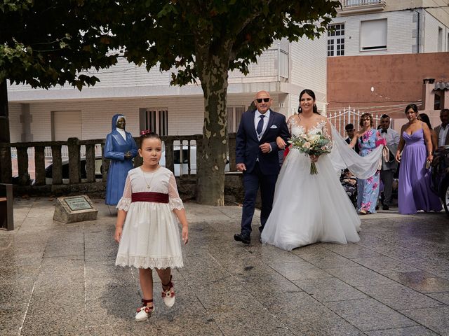 La boda de Tamara y Adrián en Vilanova De Arousa, Pontevedra 32