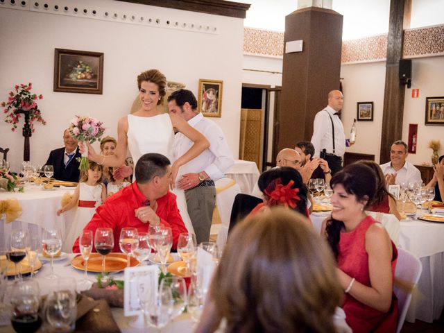 La boda de Javier y Angela en Córdoba, Córdoba 26