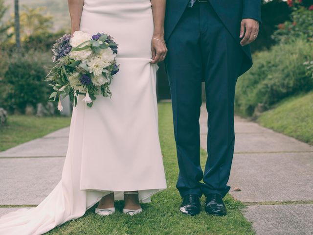 La boda de Emilio y Cristina en Oviedo, Asturias 39