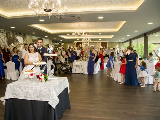 La boda de Marcos y Anabel en Santiago De Compostela, A Coruña 38