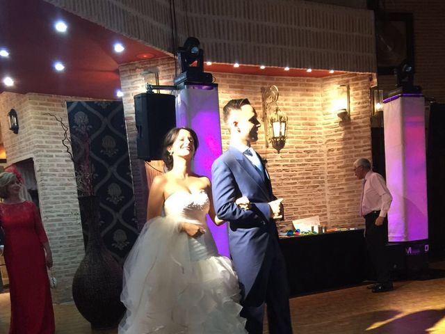 La boda de Dani y Viky en Torrejón De Ardoz, Madrid 3