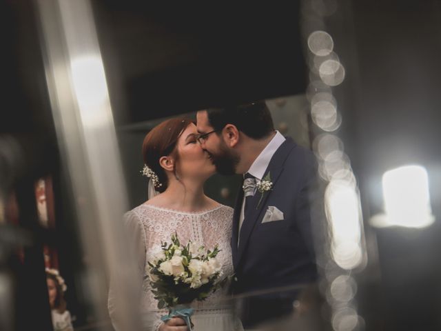 La boda de Ana y Fernando en Sevilla, Sevilla 1