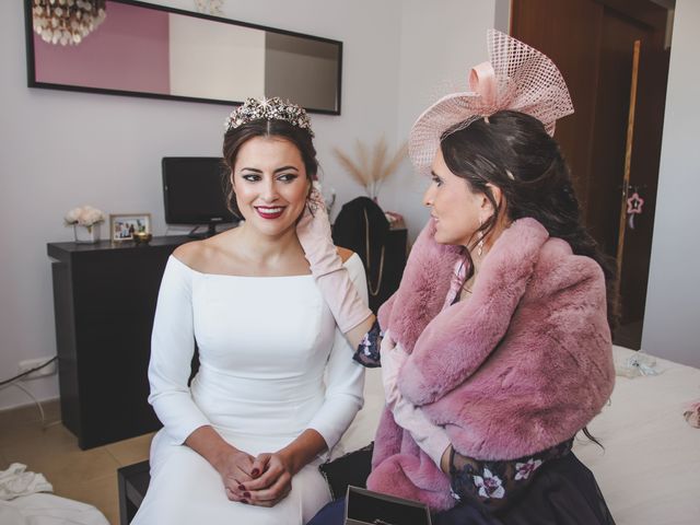 La boda de Javier y Almudena en Los Barrios, Cádiz 25