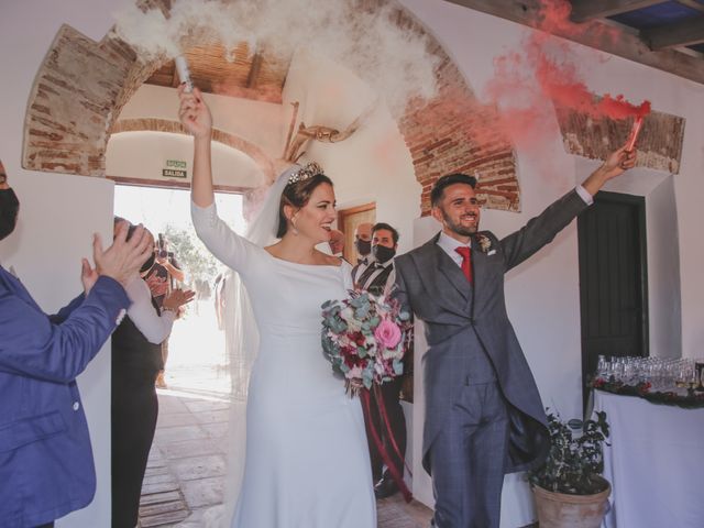 La boda de Javier y Almudena en Los Barrios, Cádiz 70