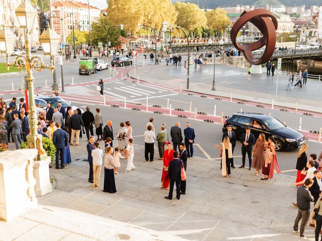 La boda de Oscar y Nerea en Bilbao, Vizcaya 47